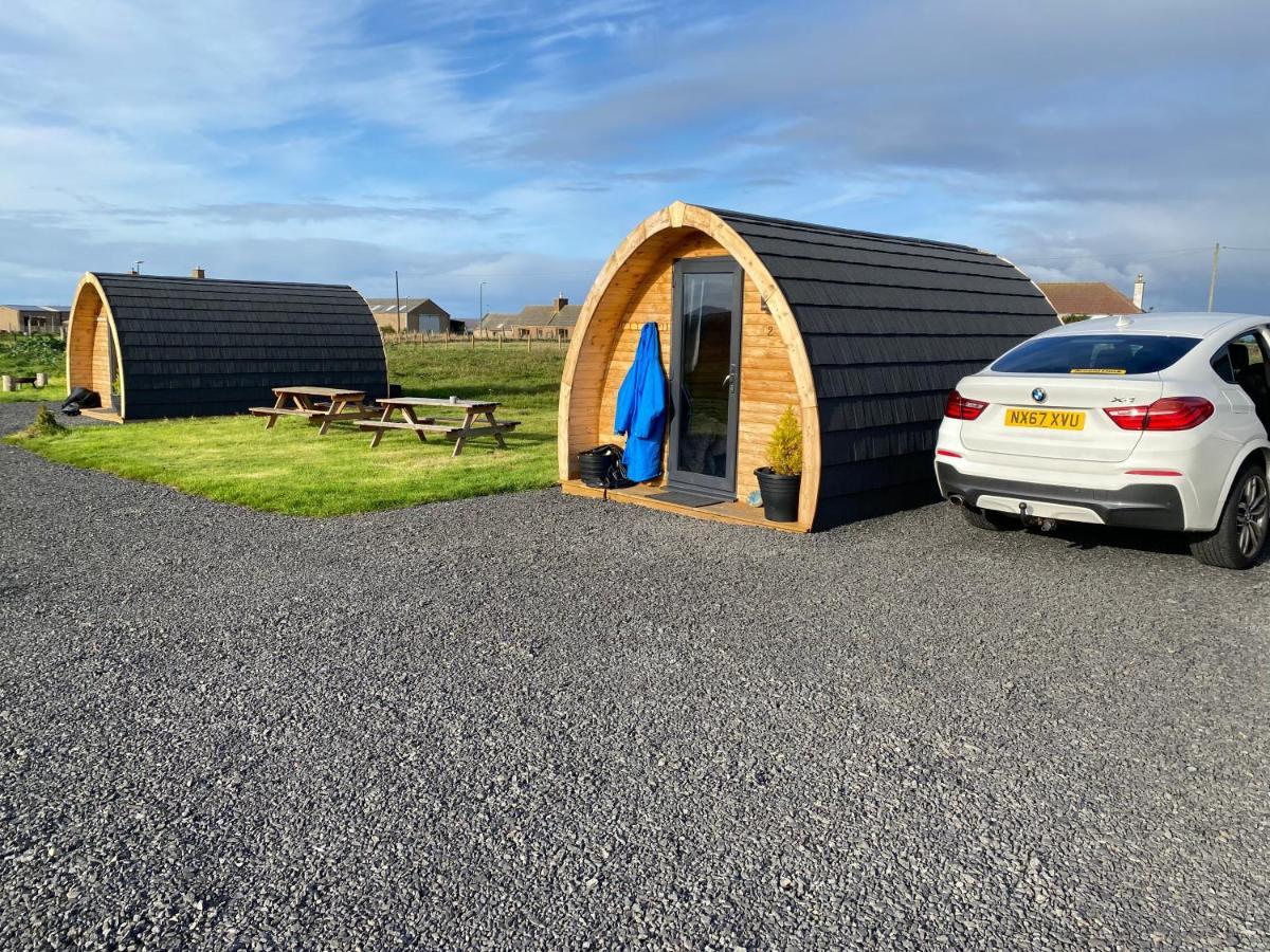North Point Pods Hotel Thurso Buitenkant foto